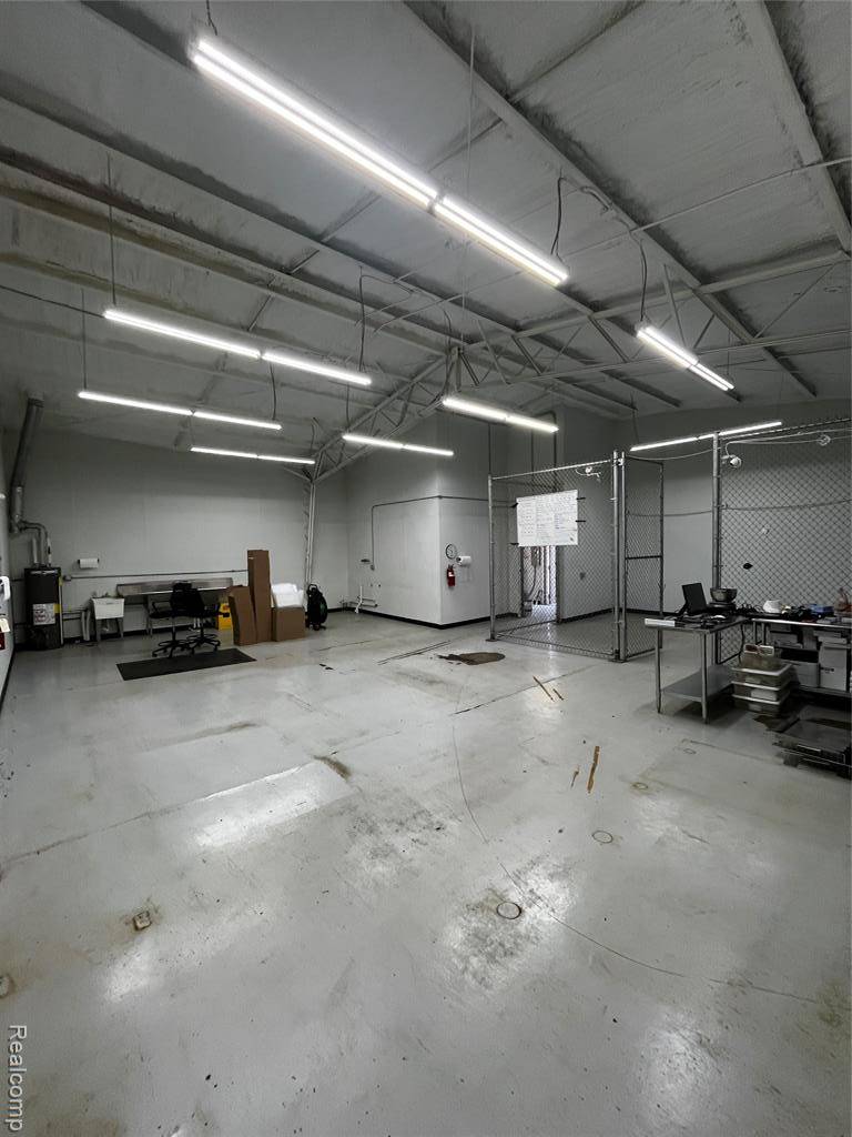 Battle Creek, MI 49037,24 Leonard Road