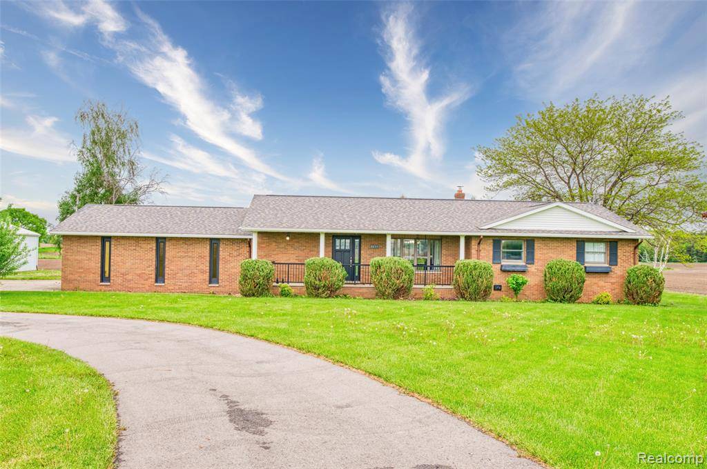 Brown, MI 48416,8653 Burnside Rd