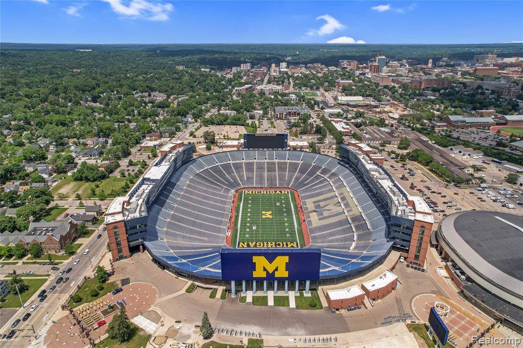 Ann Arbor, MI 48105,1050 Wall Street