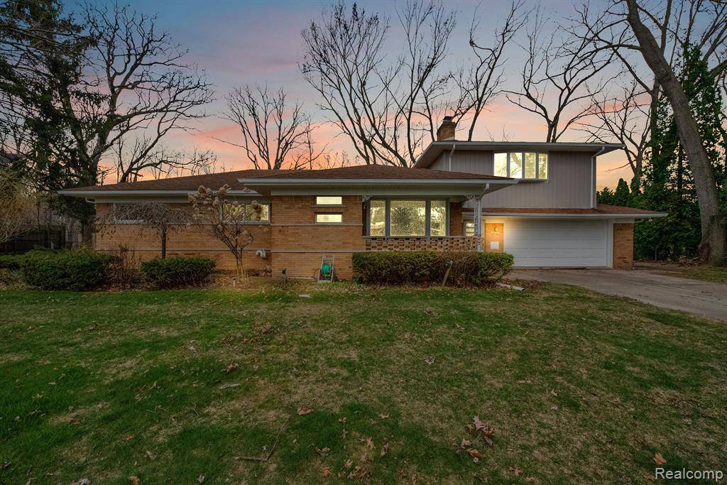 Shelby Twp, MI 48316,4973 HAMPSHIRE Drive