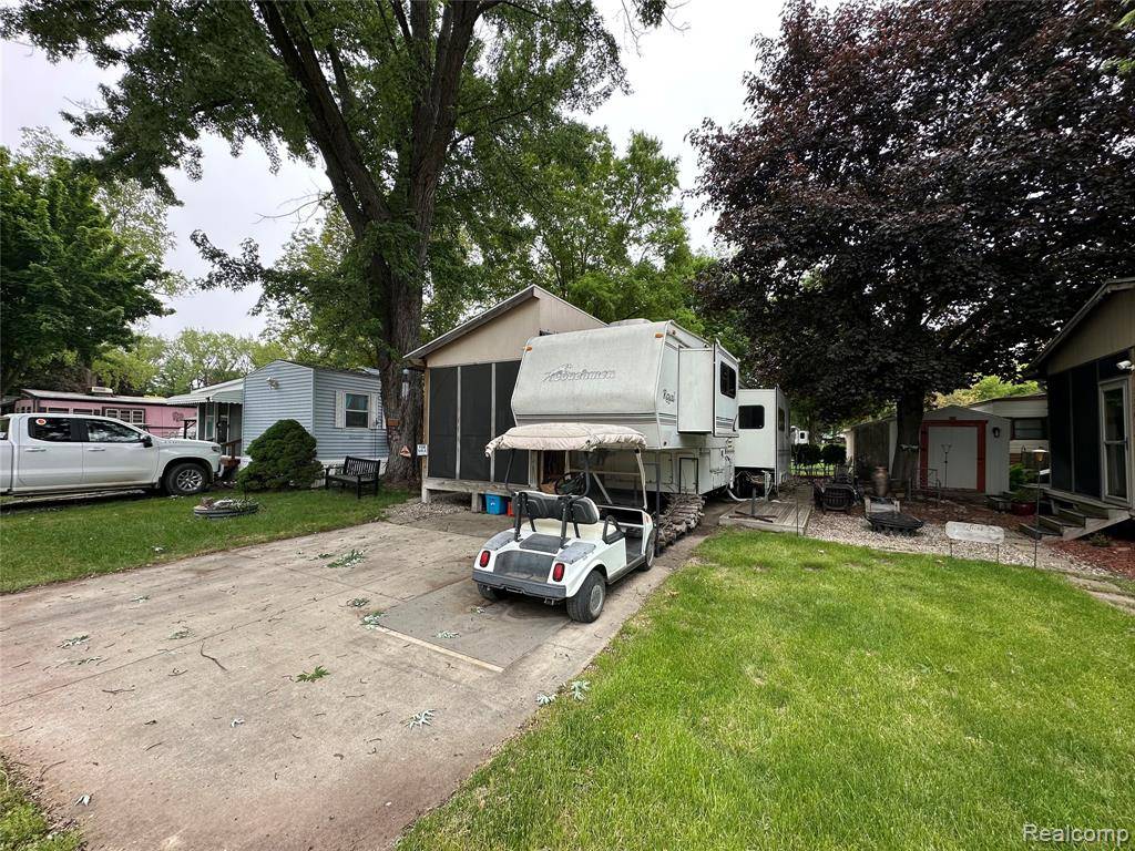 Durand, MI 48429,10001 Goodall