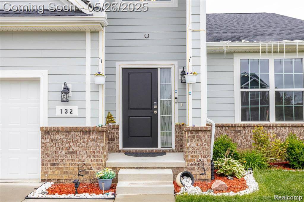 Walled Lake, MI 48390,132 Copper Ridge Court
