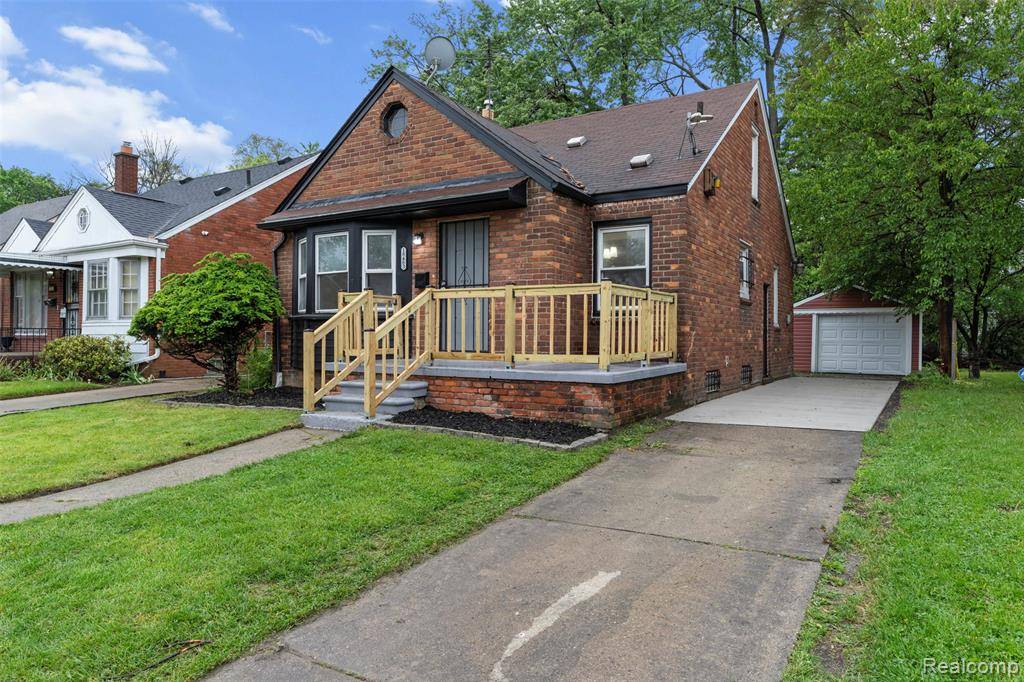 Detroit, MI 48235,18483 Freeland Street