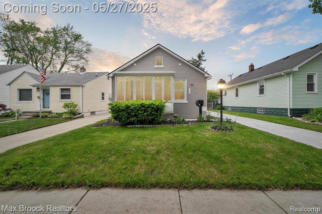 Clawson, MI,262 W Tacoma Street