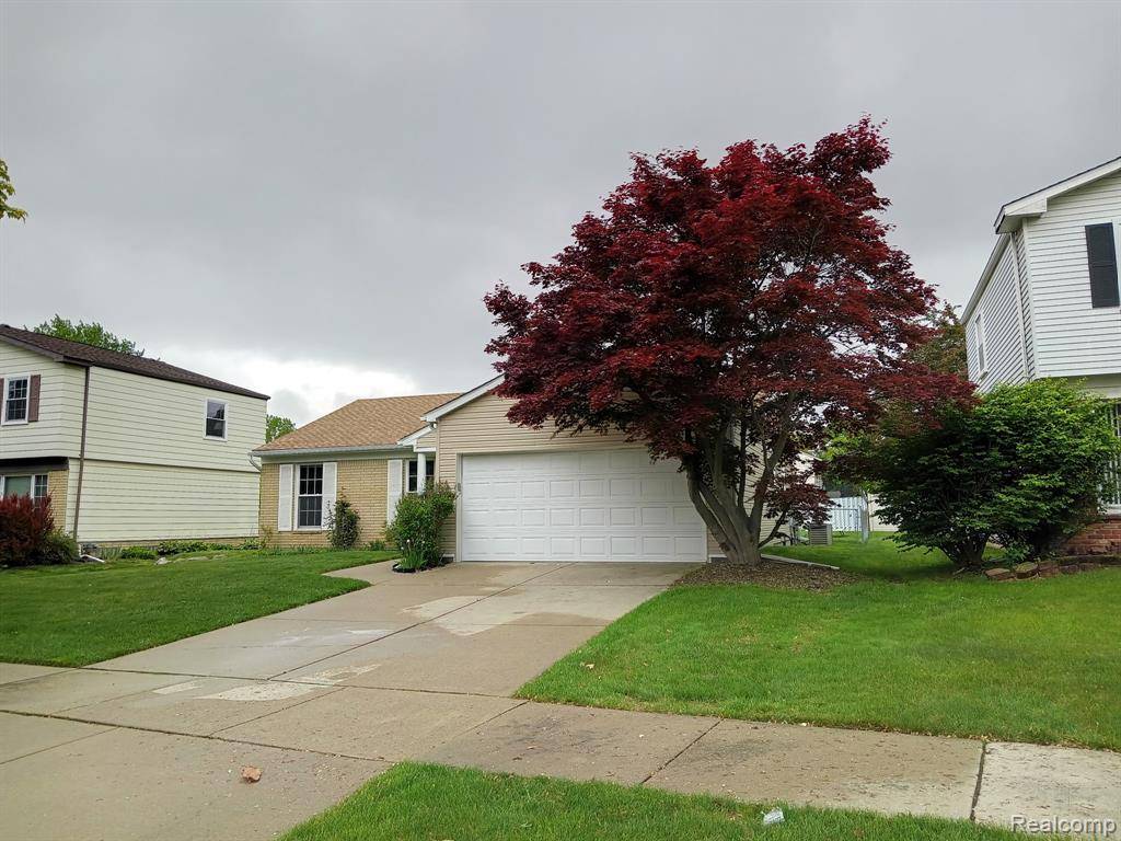 Novi, MI,24849 Highlands Drive