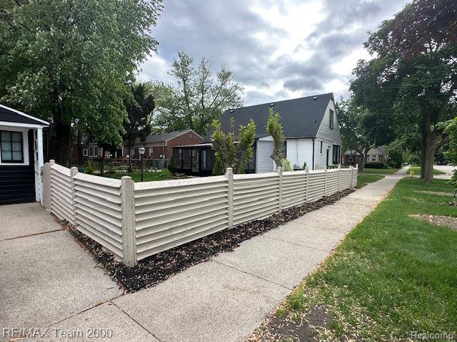 Dearborn, MI 48128,1042 Drexel Street