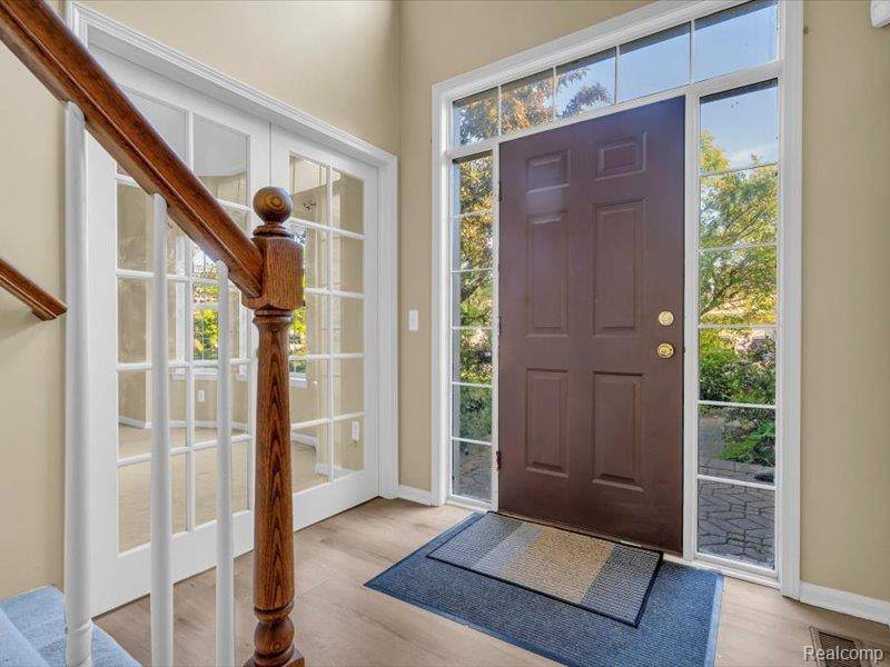 Troy, MI 48083,1387 Hartland Drive