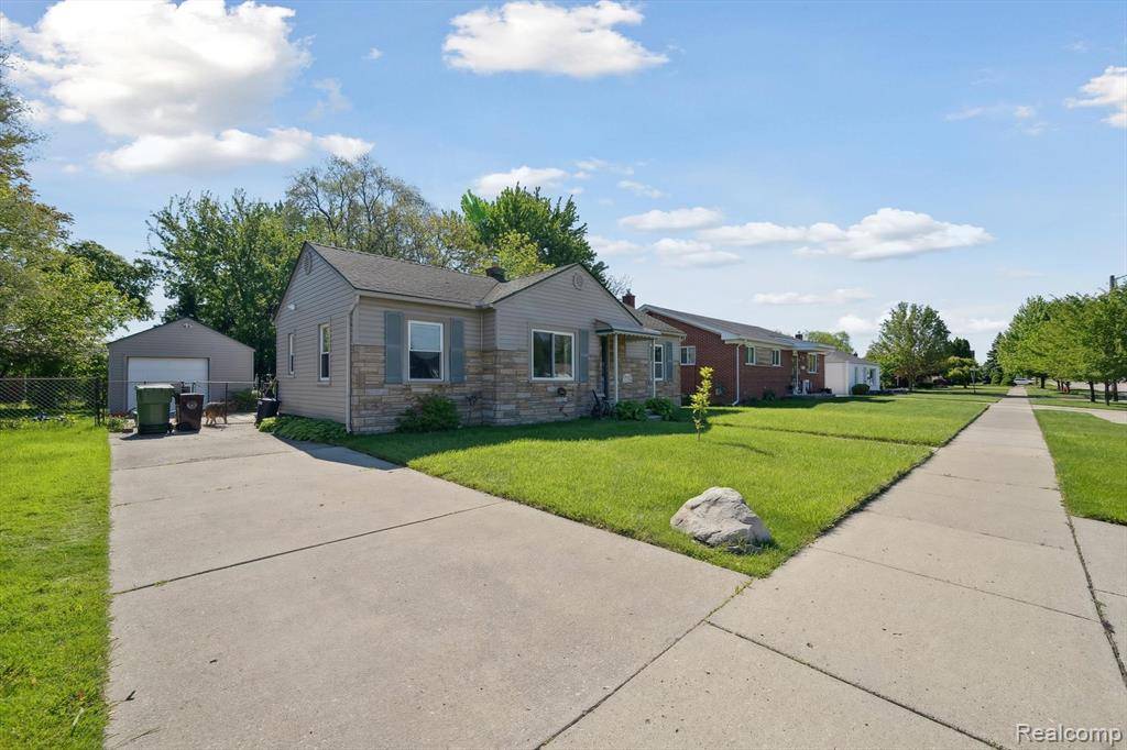 Southgate, MI 48195,14639 Trenton Road