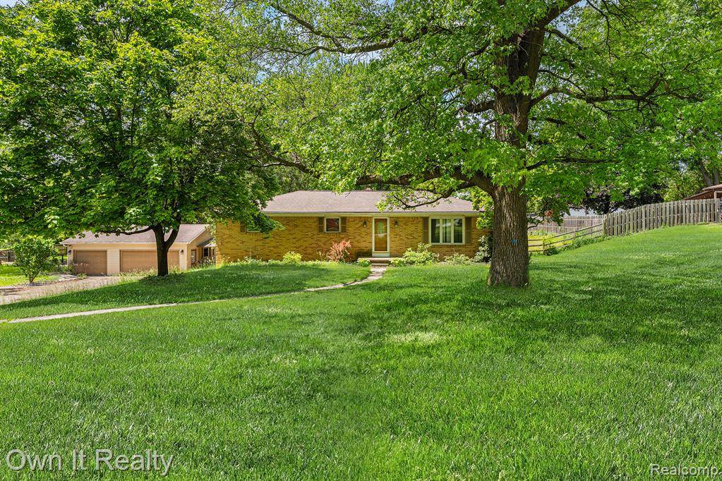 Temperance, MI 48182,6615 Sandywell Drive