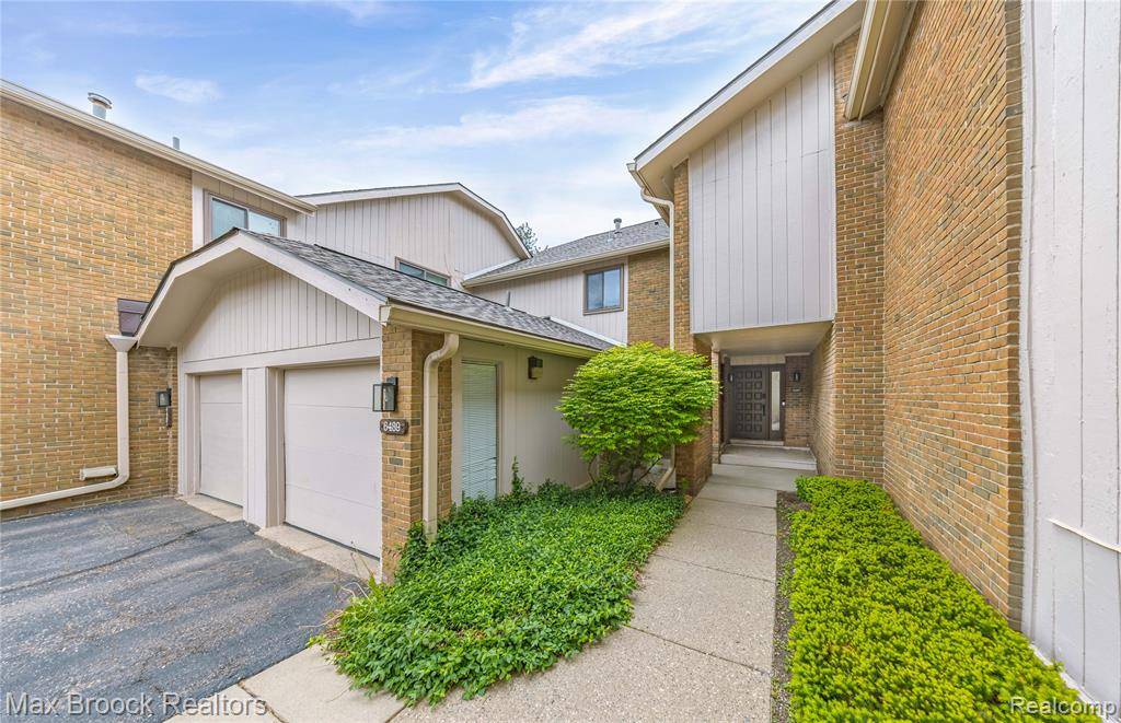 Bloomfield Hills, MI 48301,6487 Maple Hills Drive