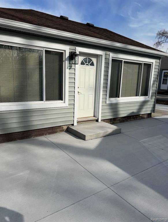 Troy, MI 48083,3293 Talbot Drive
