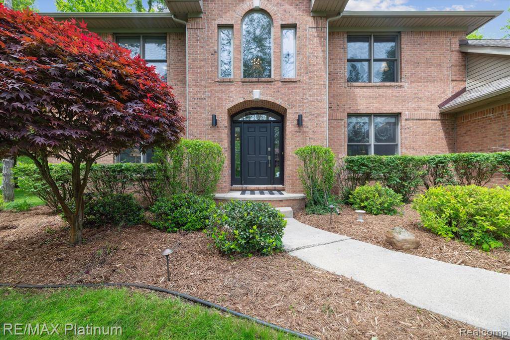 Pinckney, MI 48169,4298 EMU Drive