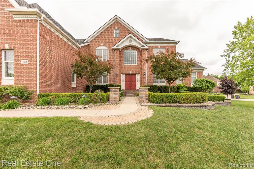 Northville, MI 48168,15390 Prestwick Circle