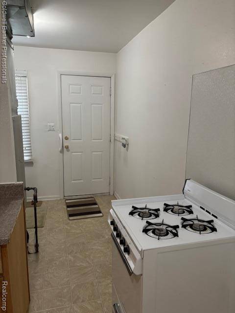 Wyandotte, MI 48192,4443 16 th Street