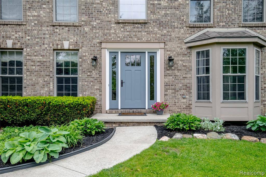 Howell, MI 48843,8179 Lilac Trail