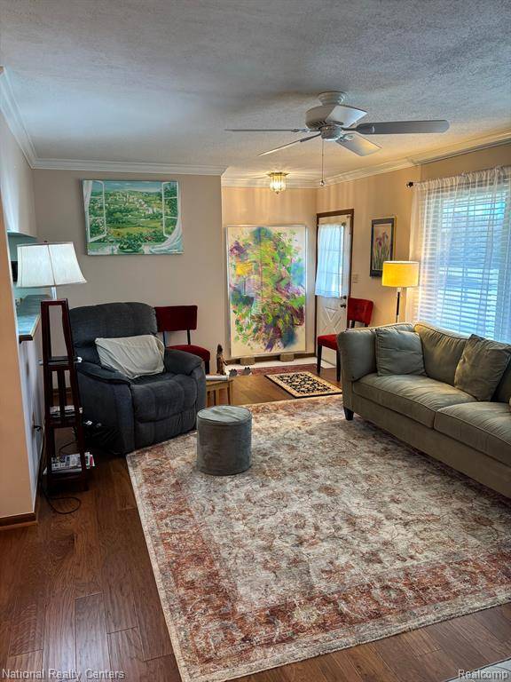 Shelby Twp, MI 48315,14764 BREWSTER Court