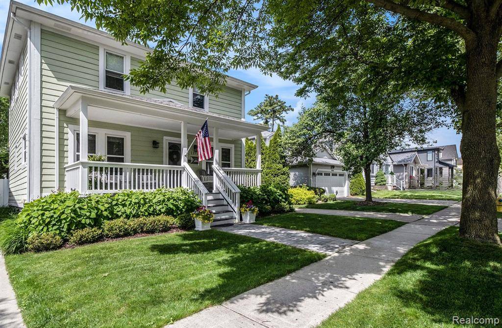 Birmingham, MI 48009,1275 SMITH Avenue