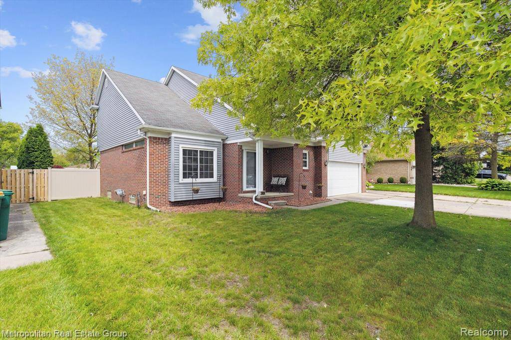 Flat Rock, MI 48134,24838 Jennifer Drive