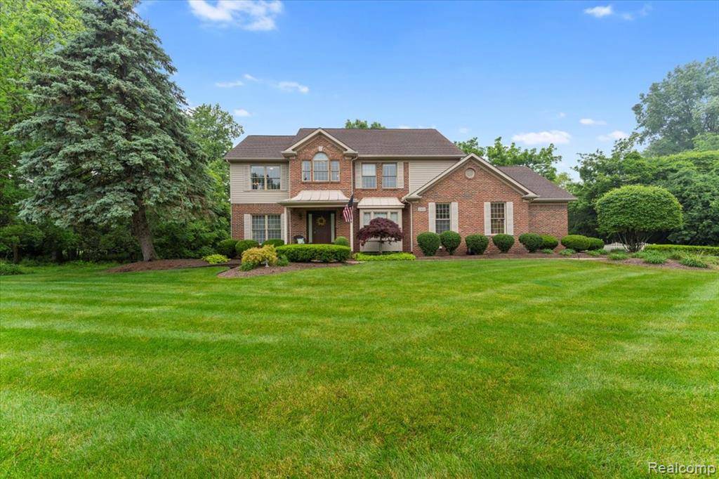 Grosse Ile, MI 48138,23811 Cadillac Court