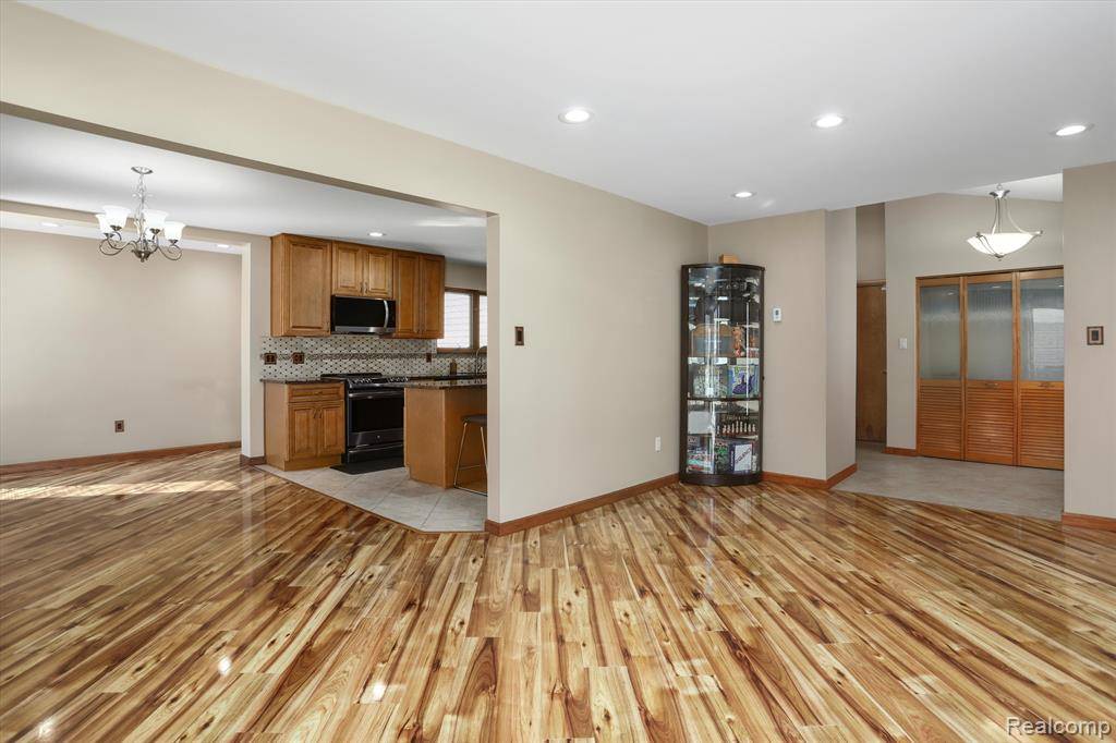 Troy, MI 48098,4173 BRANDYWYNE Drive