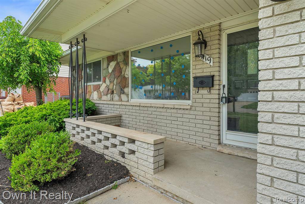 Dearborn, MI 48180,10419 Michael Street