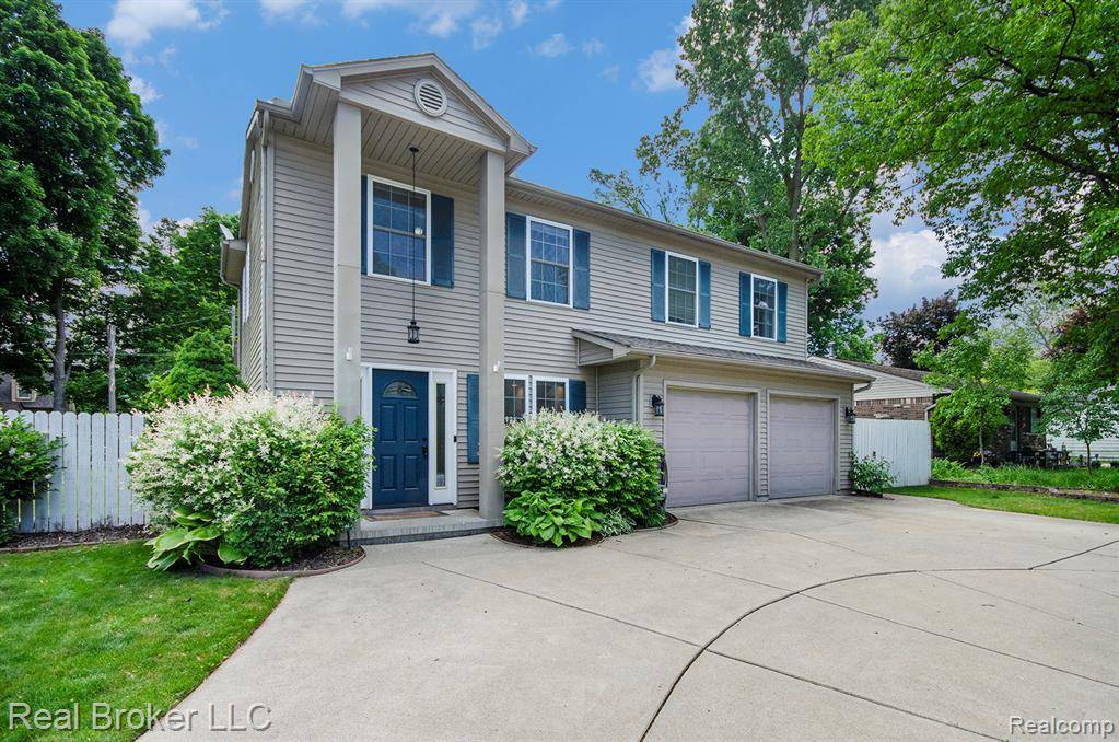 Livonia, MI 48152,18624 Irving Street