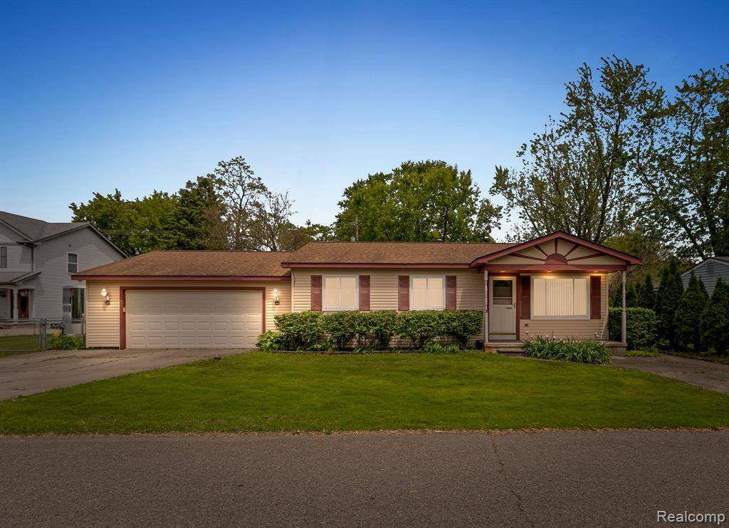 Commerce Twp, MI 48382,9220 Garden Terrace
