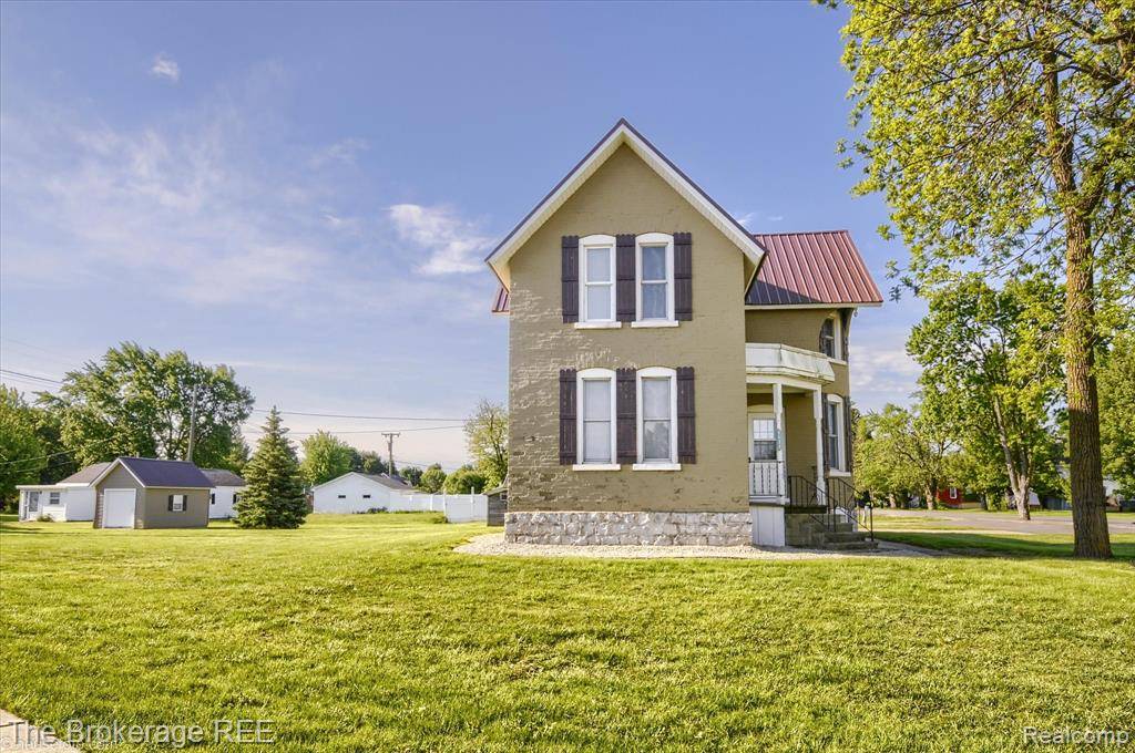 MI,9425 W Saginaw Road