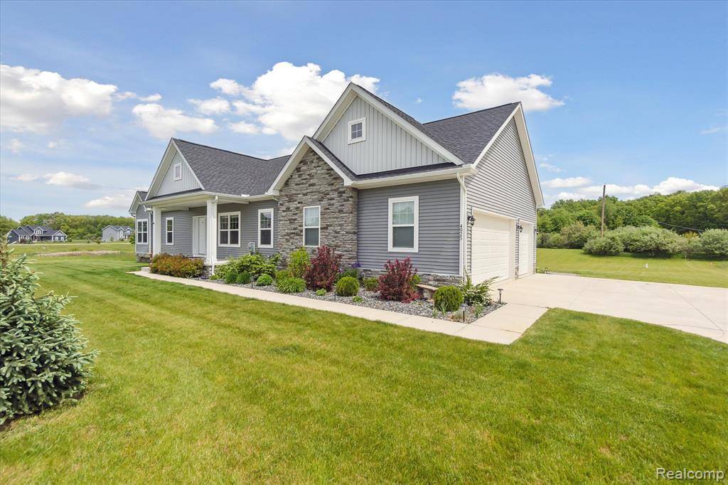 Howell, MI 48843,4925 Toratola Lane