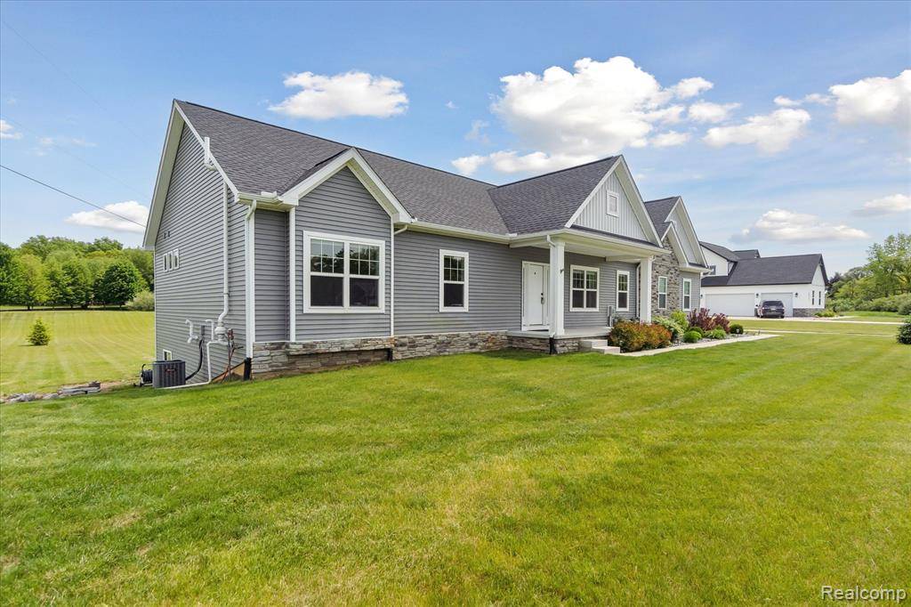 Howell, MI 48843,4925 Toratola Lane