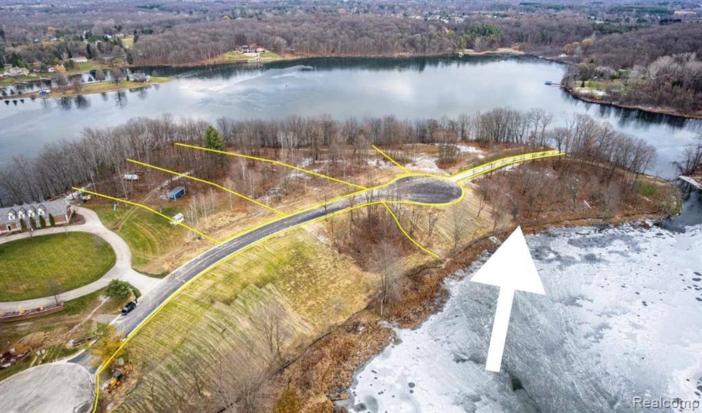 Goodrich Vlg, MI,00006 Lakeshore Drive