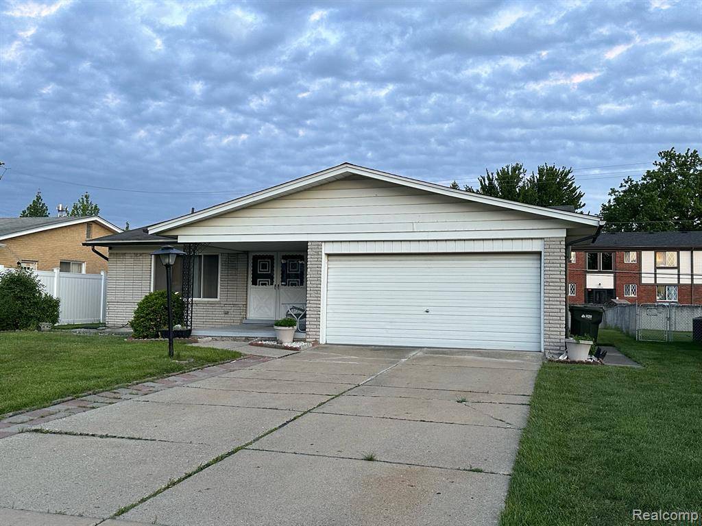 Sterling Heights, MI 48310,3942 Byrd Drive