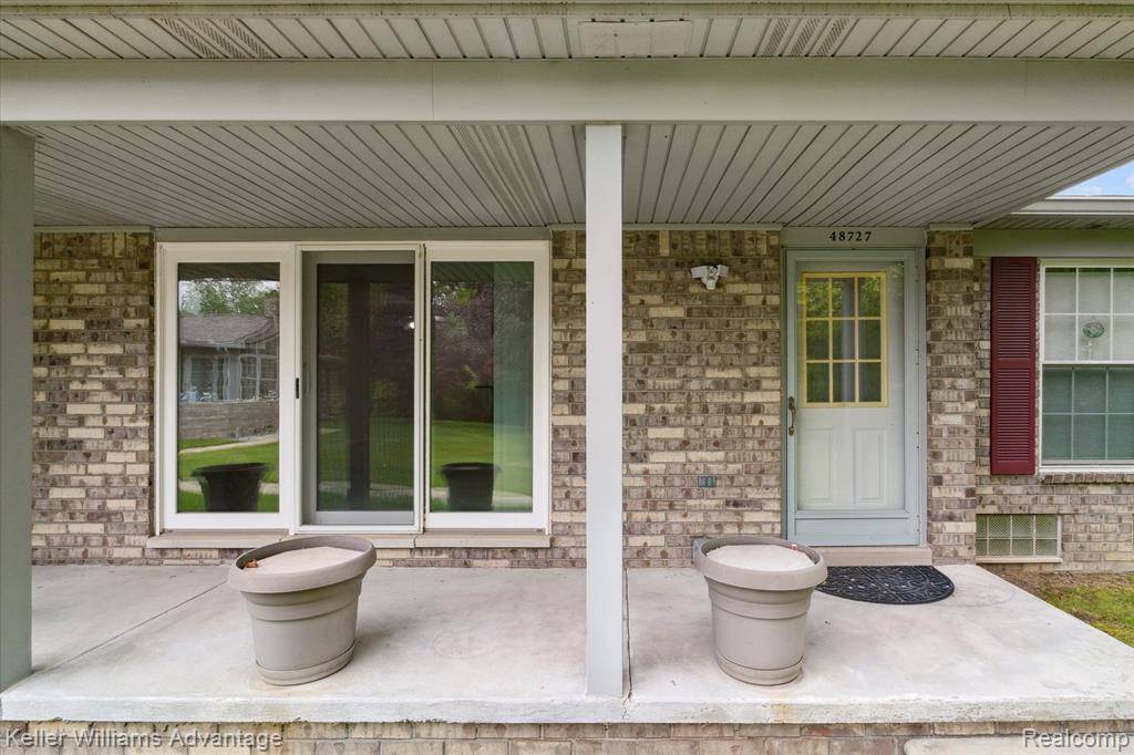 Shelby Twp, MI 48315,48727 Aberdeen Court
