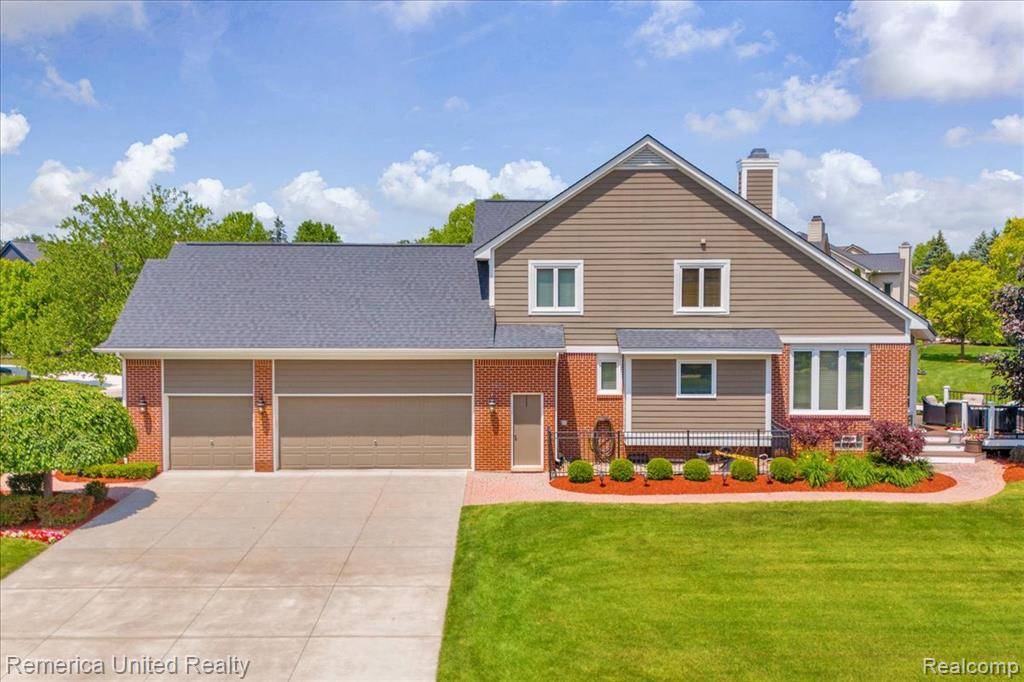 South Lyon, MI 48178,22858 Saint George Circle
