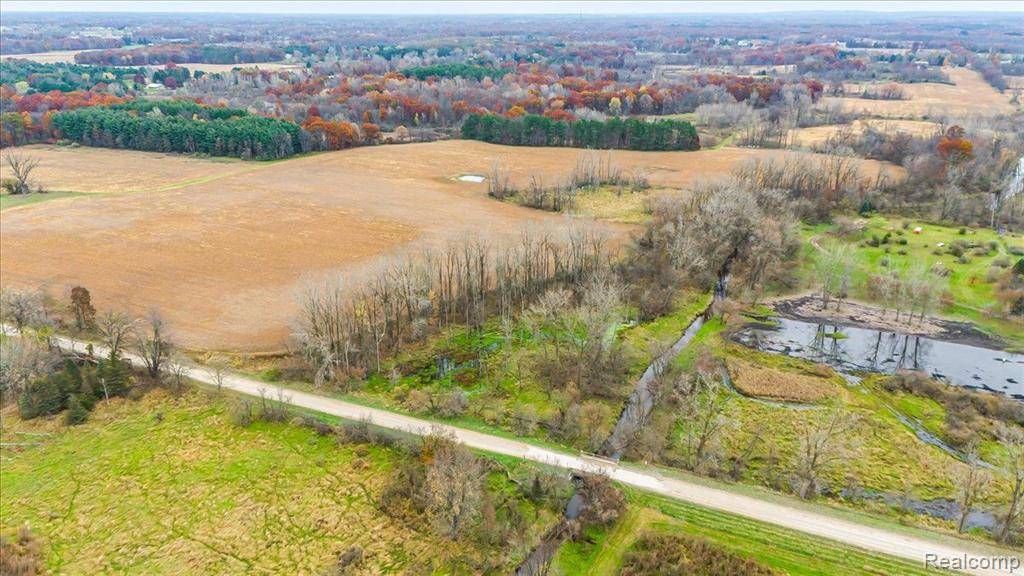 Howell, MI 48855,(C) 9542 BYRON Road
