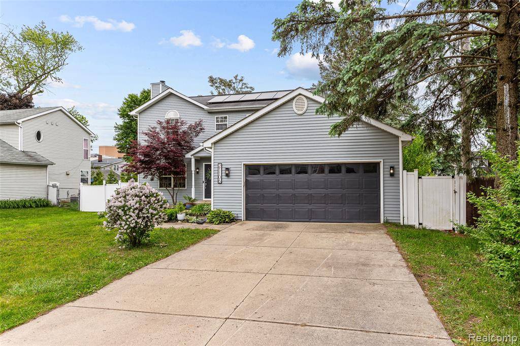 Farmington Hills, MI 48336,21106 Collingham Avenue