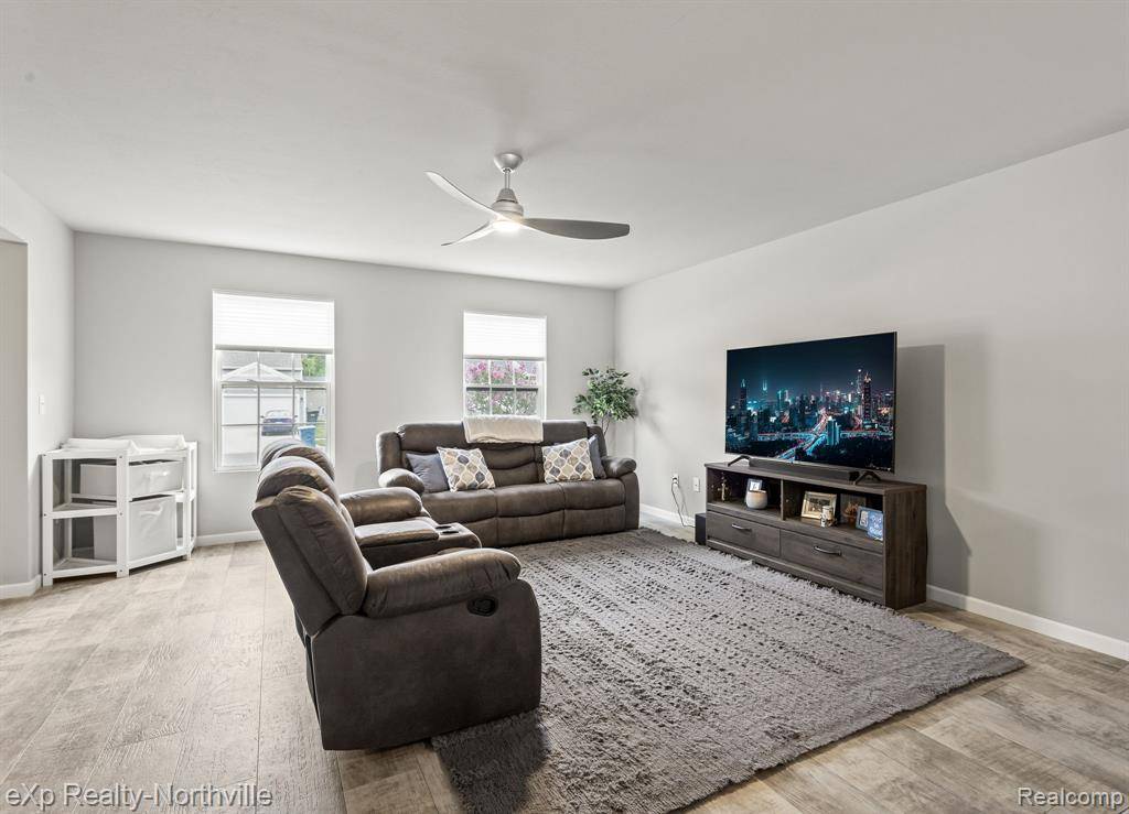 Wayland, MI 49348,342 Lotz Court