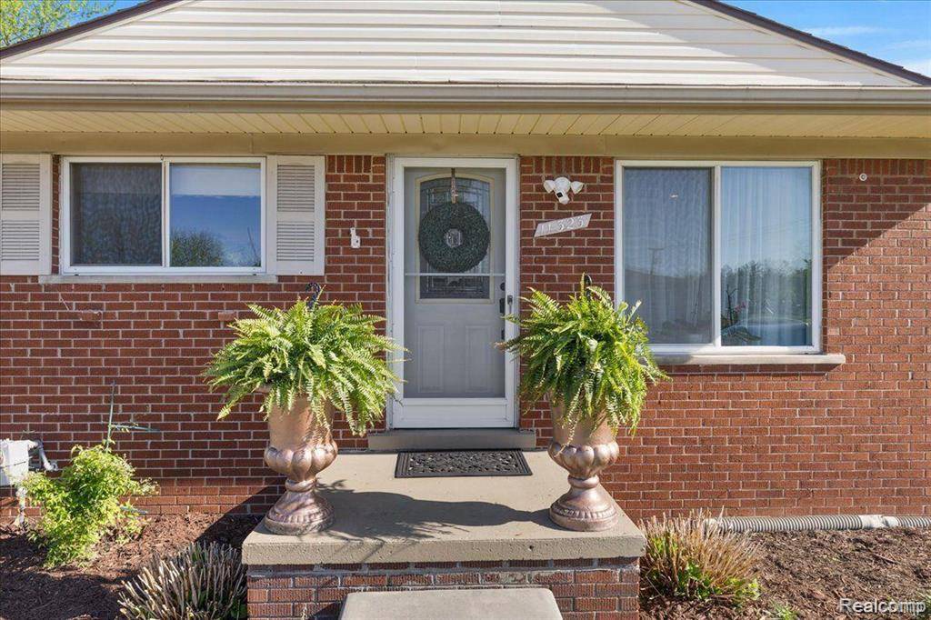 Warren, MI 48089,11323 JEWETT Avenue