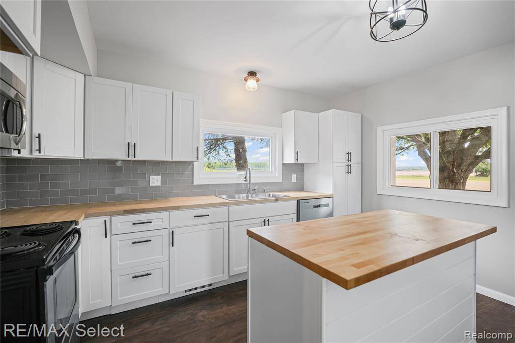 Lennon Vlg, MI 48449,10987 Copas Road