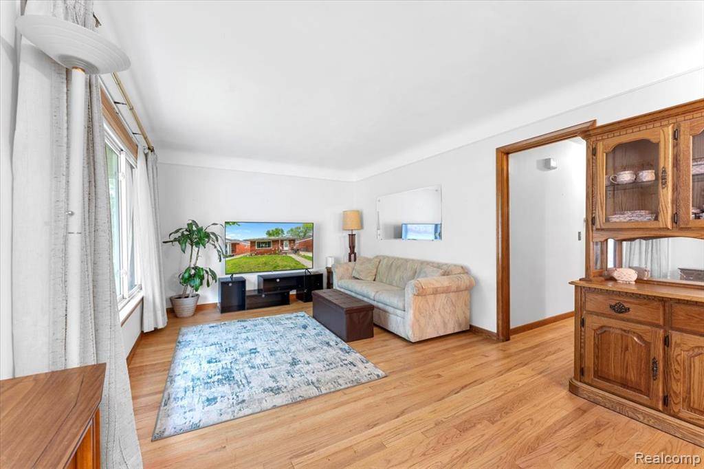 Lincoln Park, MI 48146,3111 Laclede Street