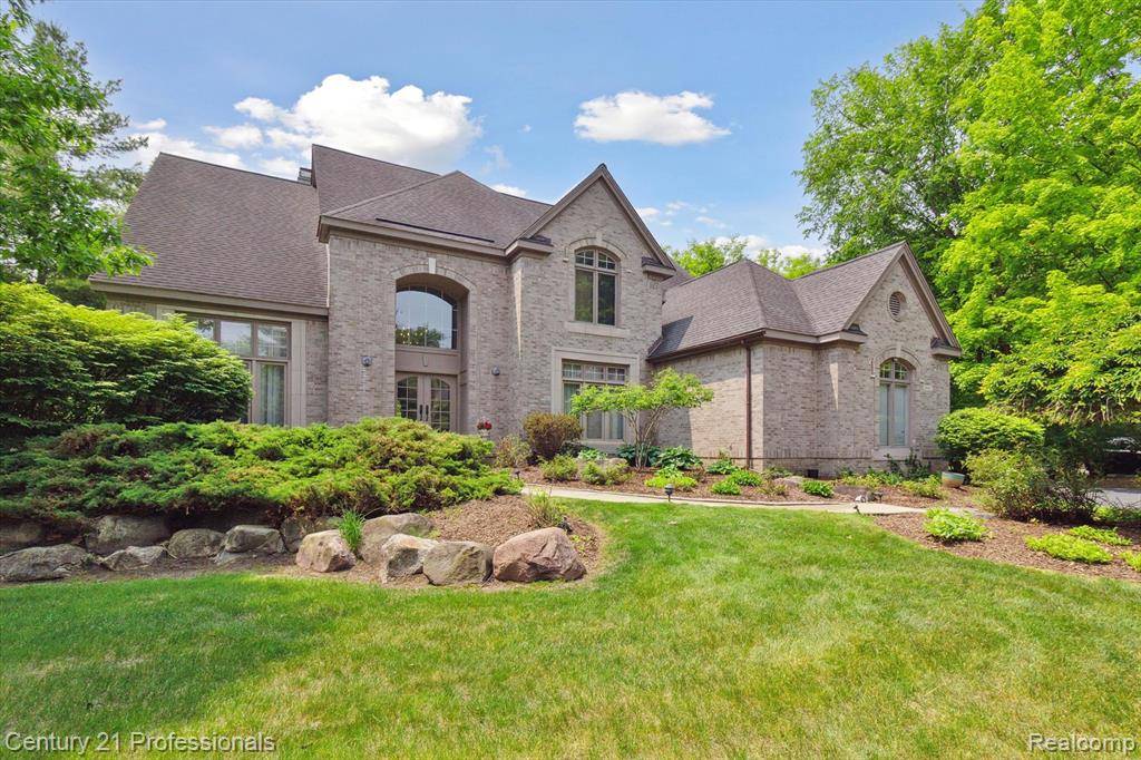 West Bloomfield, MI,6642 Carlyle Court