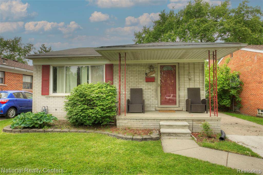 Dearborn Heights, MI 48125,24084 Currier Street