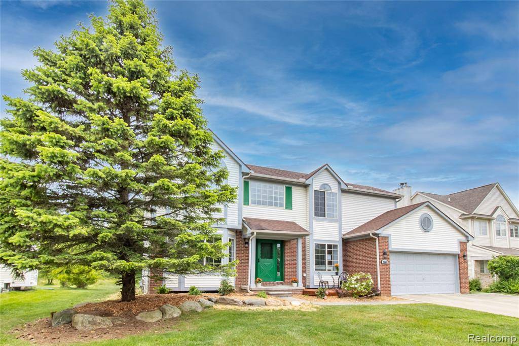 Ann Arbor, MI 48103,2864 Mystic Drive