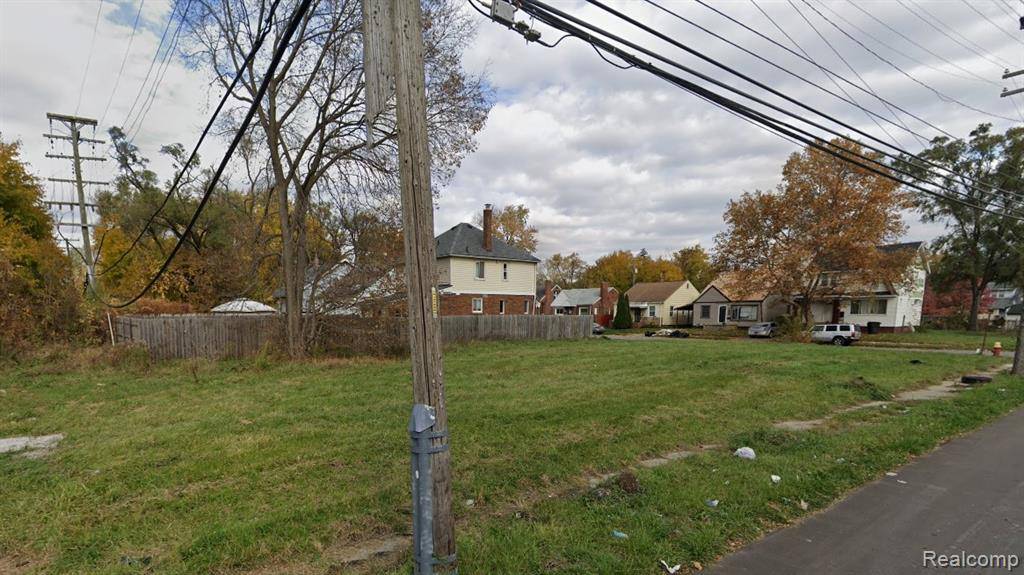 Detroit, MI 48227,13211 Whitcomb Street