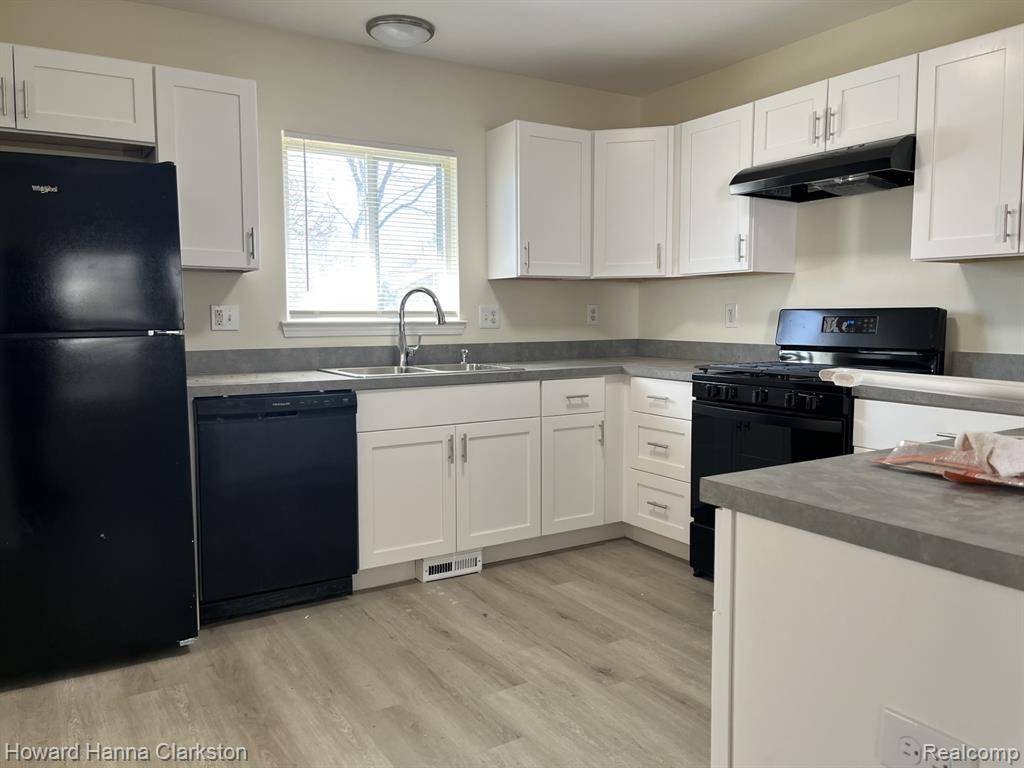 Auburn Hills, MI 48342,107 Hamilton Street
