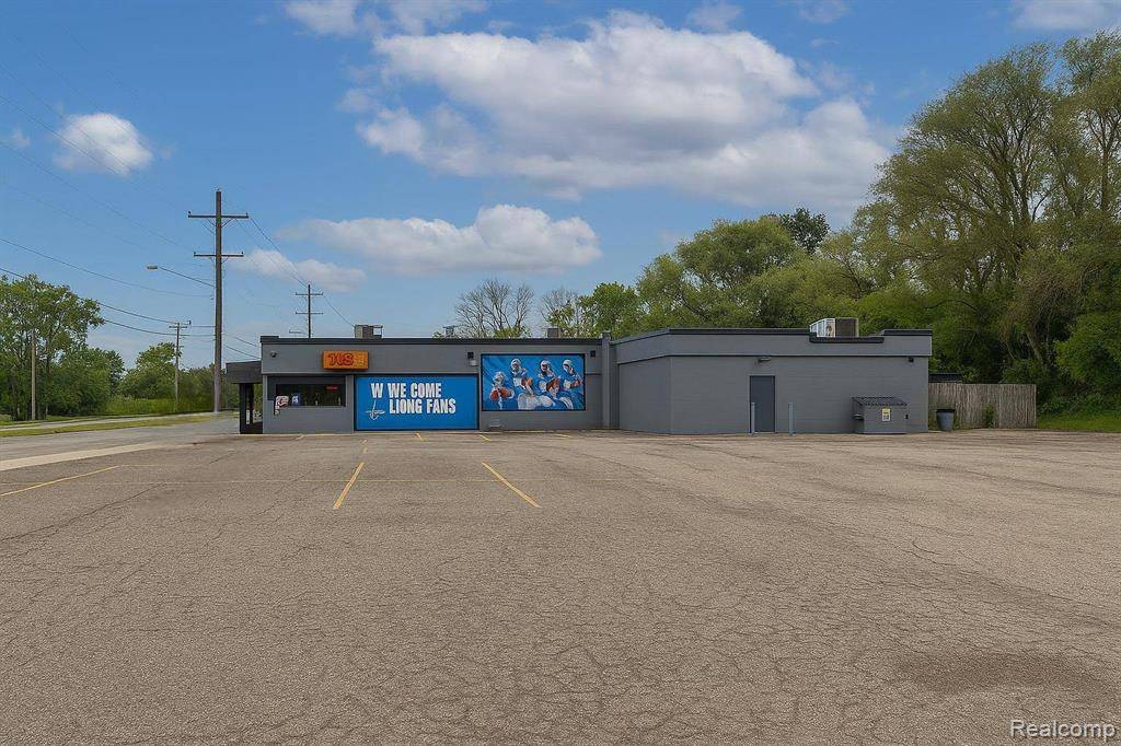 Pontiac, MI 48341,701 Orchard Lake Road