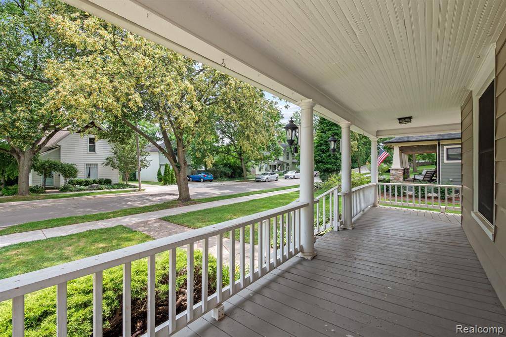 Rochester Hills, MI 48307,319 Oak Street
