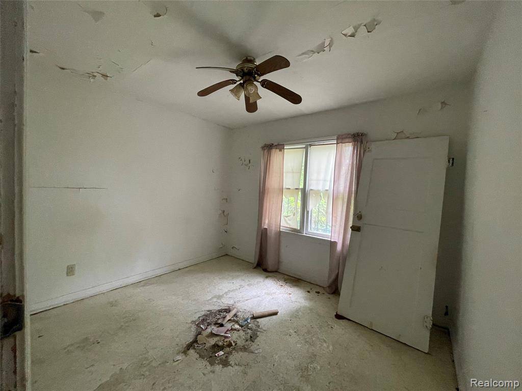 Detroit, MI 48212,17184 Mackay Street