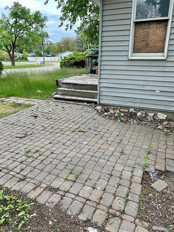 Highland, MI 48356,2935 Jackson Boulevard