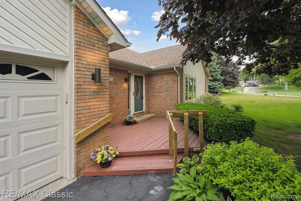 Highland, MI,3484 Taggett Lake Drive
